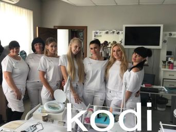 Обучающий курс "BROW MASTER OF PERMANENT MAKEUP" Обучающий курс "BROW MASTER OF PERMANENT MAKEUP"
