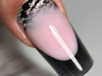 Онлайн-курс «Моделювання на верхні форми»